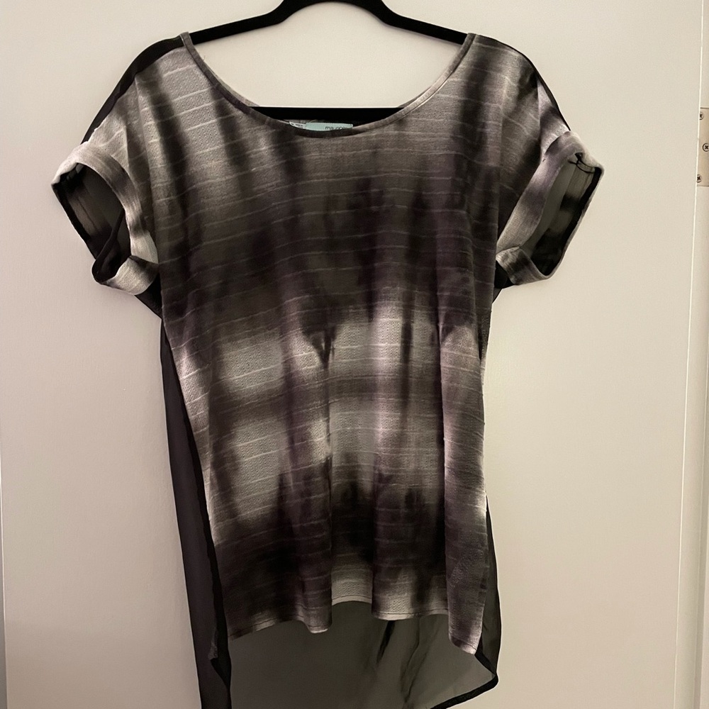 Maurices high-low top, M, NWT
